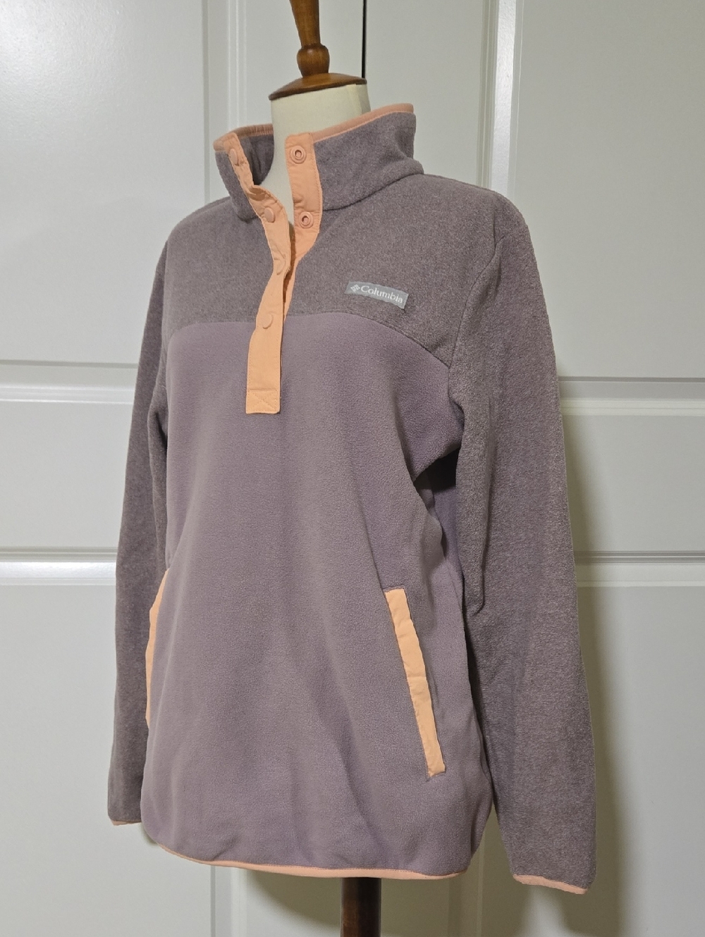 Columbia Benton Springs Mauve and Peach Snap-Placket Fleece Pullover